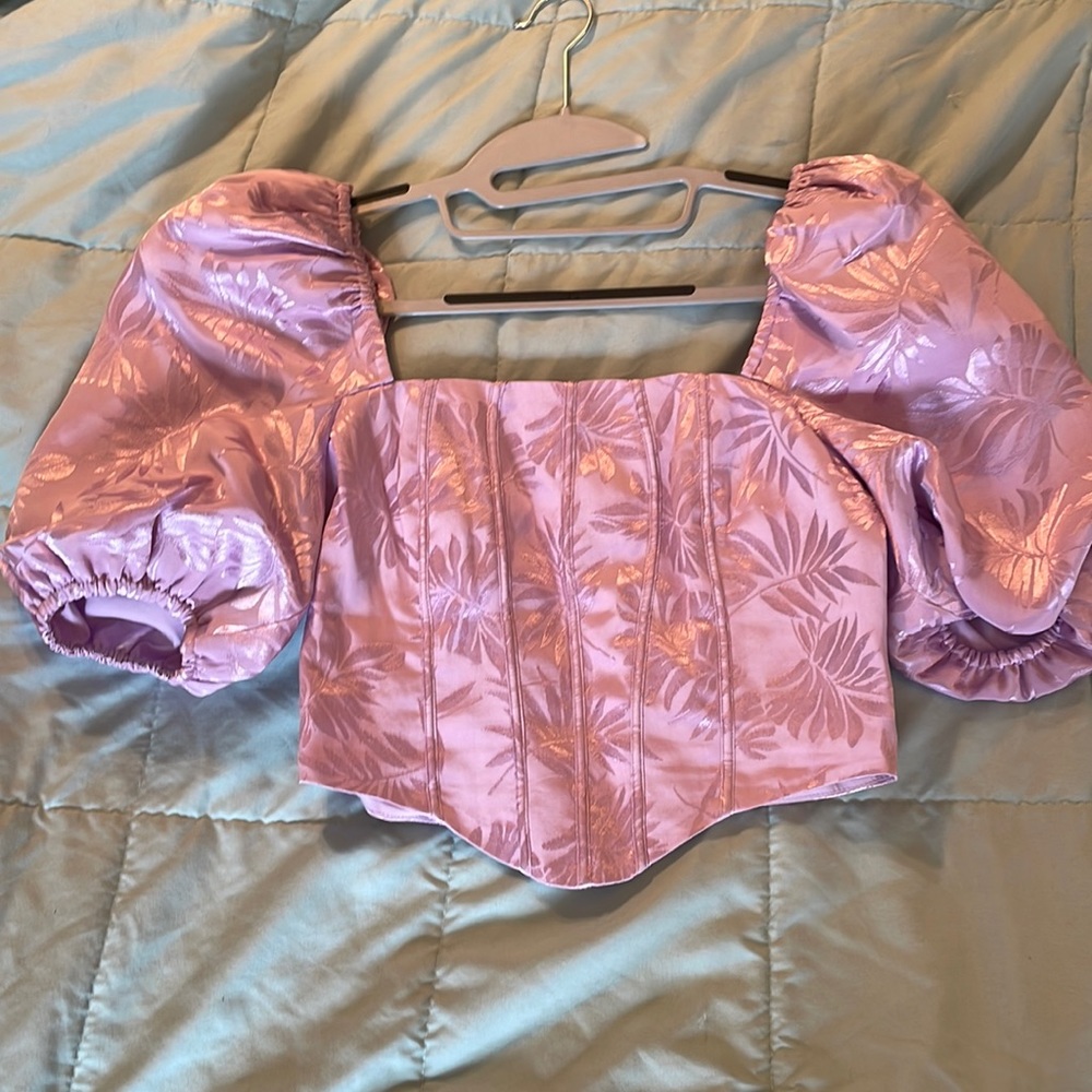 Saylor NWOT Korey Puff Top